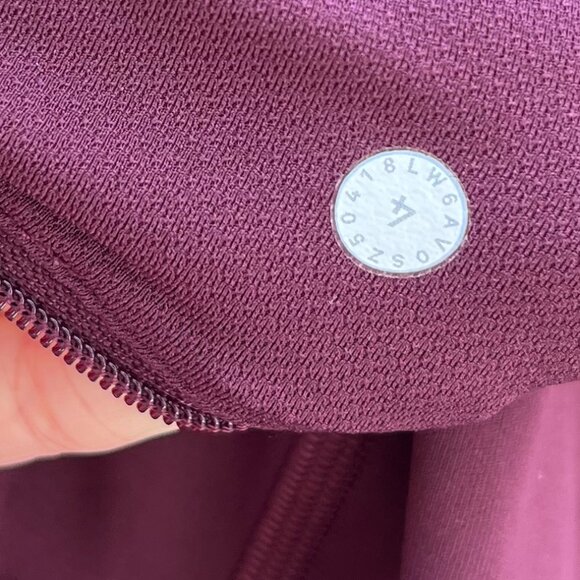 Lululemon Pace Rival Crop in Dark Adobe (Burgundy Maroon) 22" Length, Size 4 EUC - Picture 6 of 9